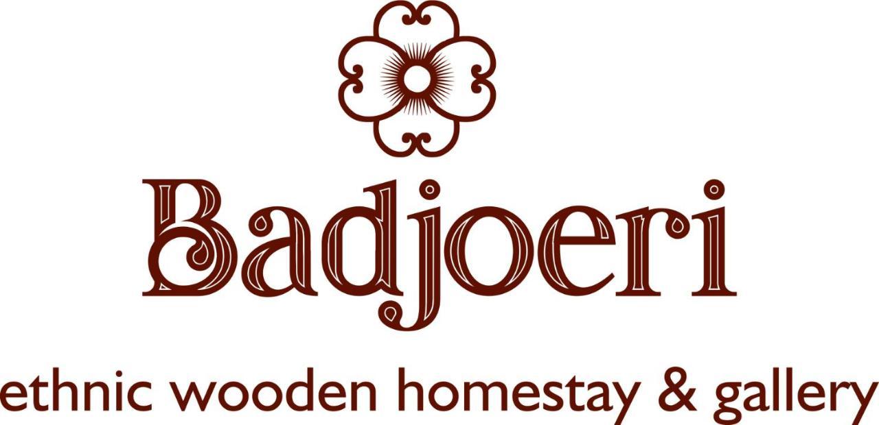 בנדונג Badjoeri Ethnic Wooden Homestay מראה חיצוני תמונה