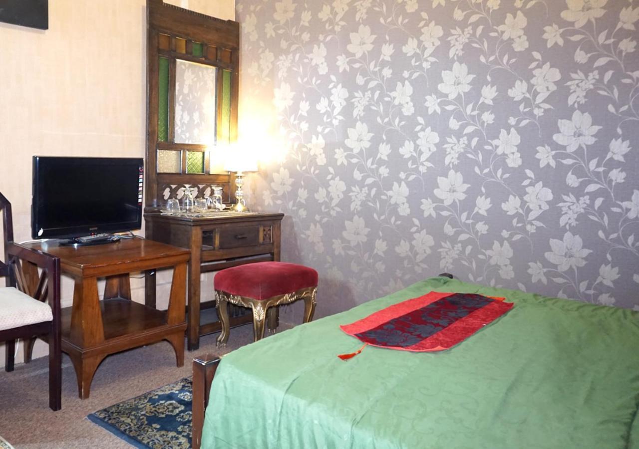 בנדונג Badjoeri Ethnic Wooden Homestay מראה חיצוני תמונה