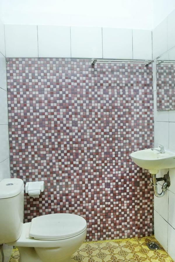 בנדונג Badjoeri Ethnic Wooden Homestay מראה חיצוני תמונה